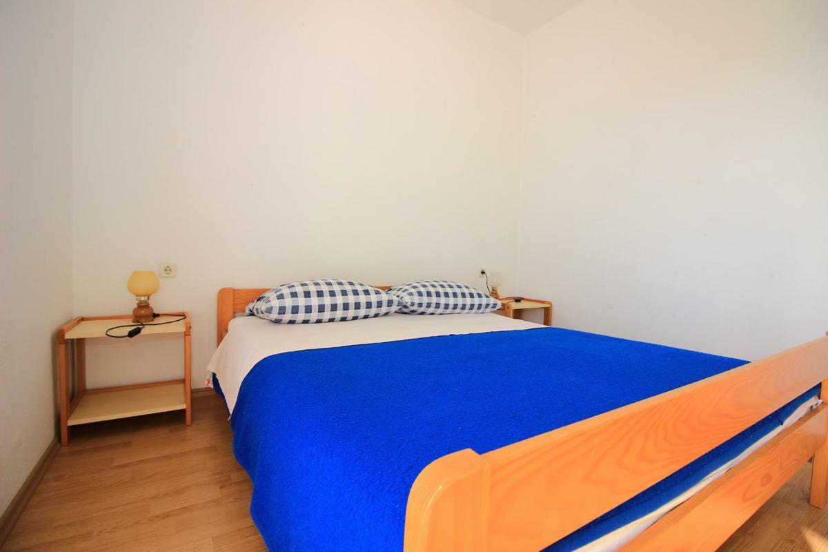 Apartament Dino *