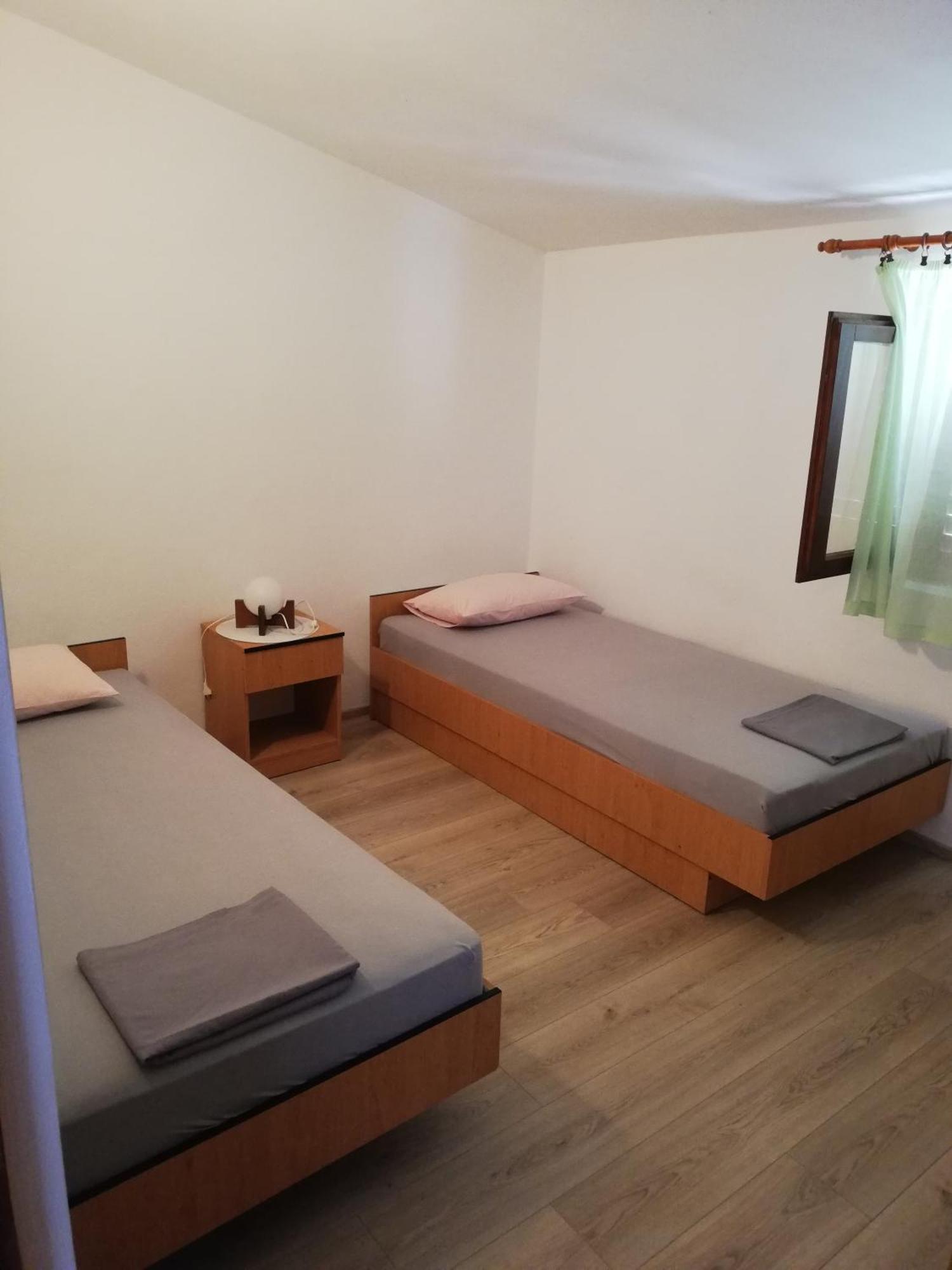 Dino Apartament